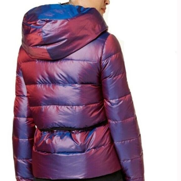 GUC Nike Down Jacket Hooded Puffer Iridescent Purple Asymmetric Zip SOLD OUT - Picture 2 of 15